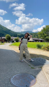 自己紹介をする内藤さんの画像です。